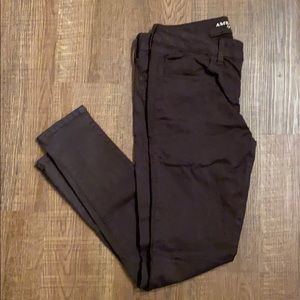 American Eagle Plum Super Stretch Jeggings